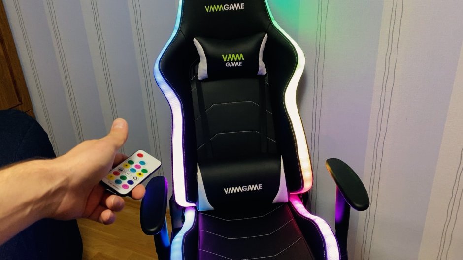Игровое компьютерное кресло VMM Astral Red фото в коробке