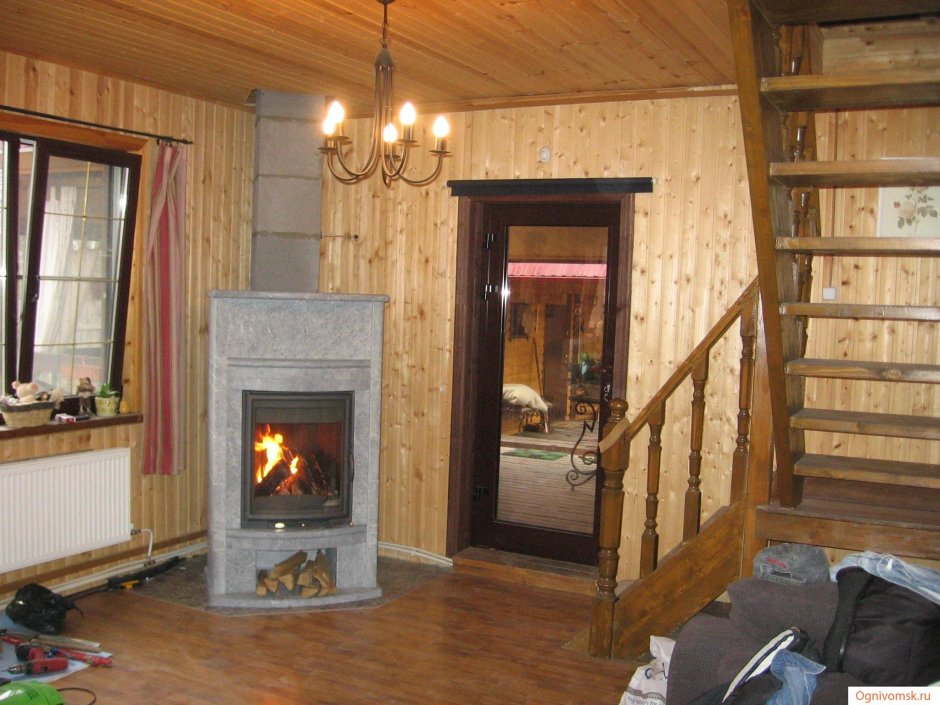 Камин в дачном домике