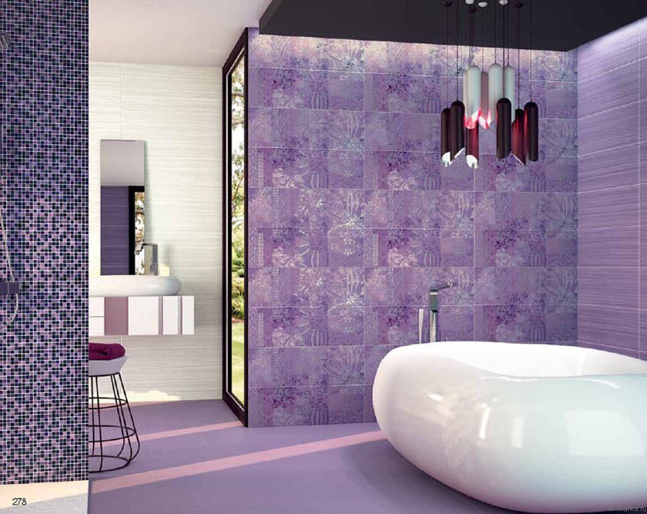 Фиолетовая плитка для ванной комнаты
