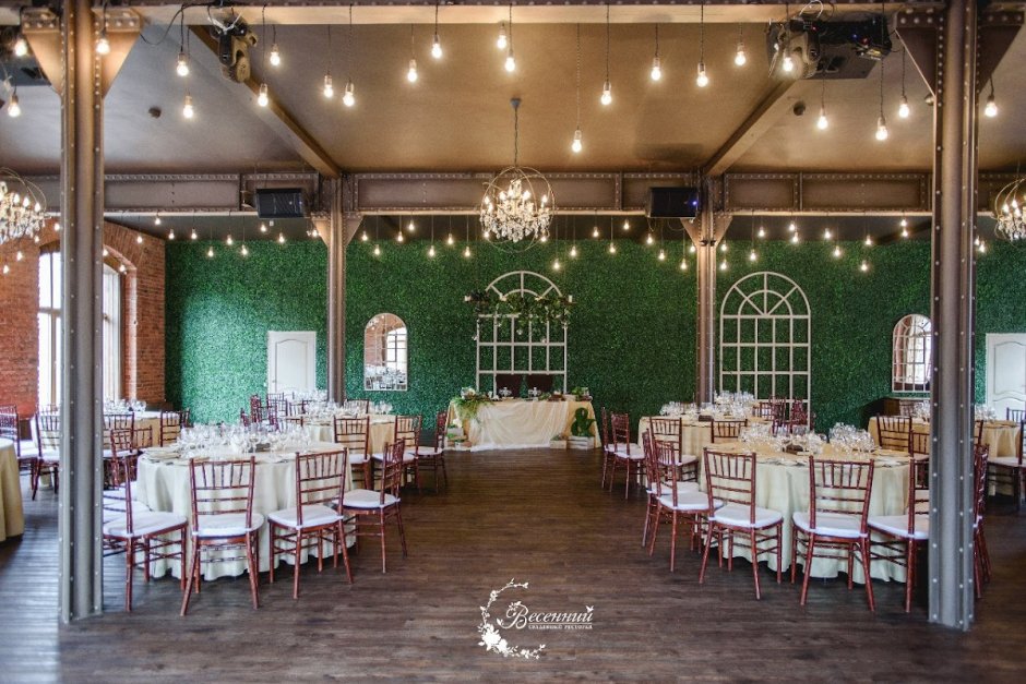 Лофт (весенний) на Обводном канале 199