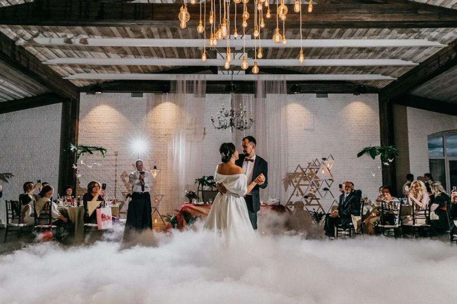 Крафт лофт весенний наб Обводного канала 199