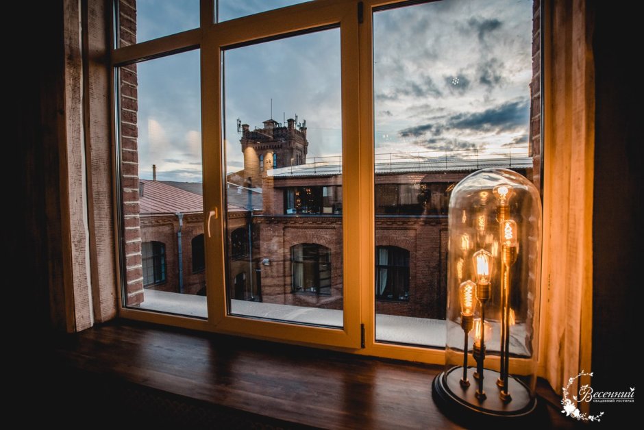 Лофт весенний наб Обводного канала 199