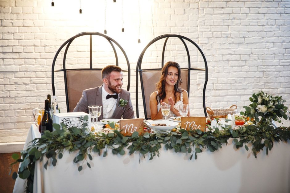 Весенний лофт на крыше свадьба фото