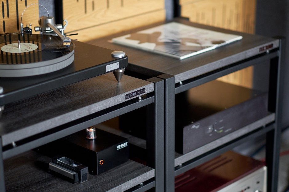 Стойка для аудиоаппаратуры Apollo Hi Fi