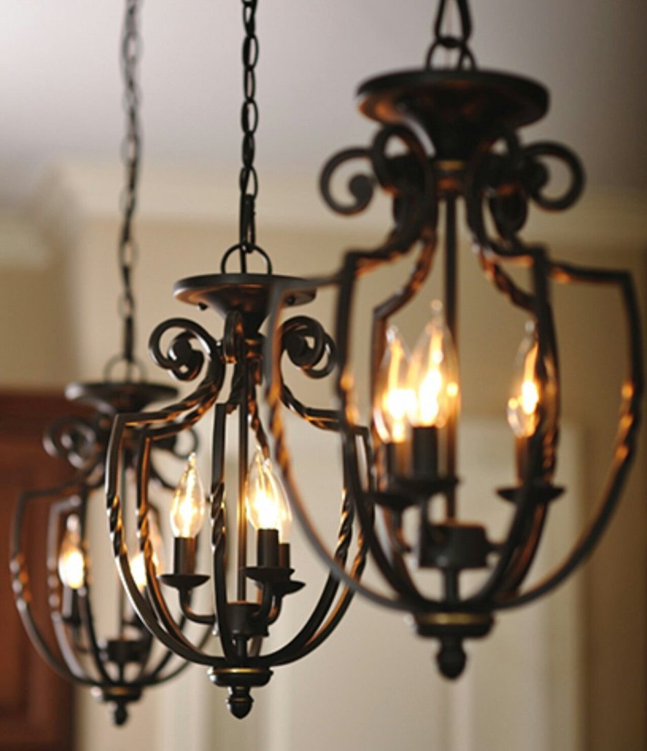 Шикарные кованые люстры