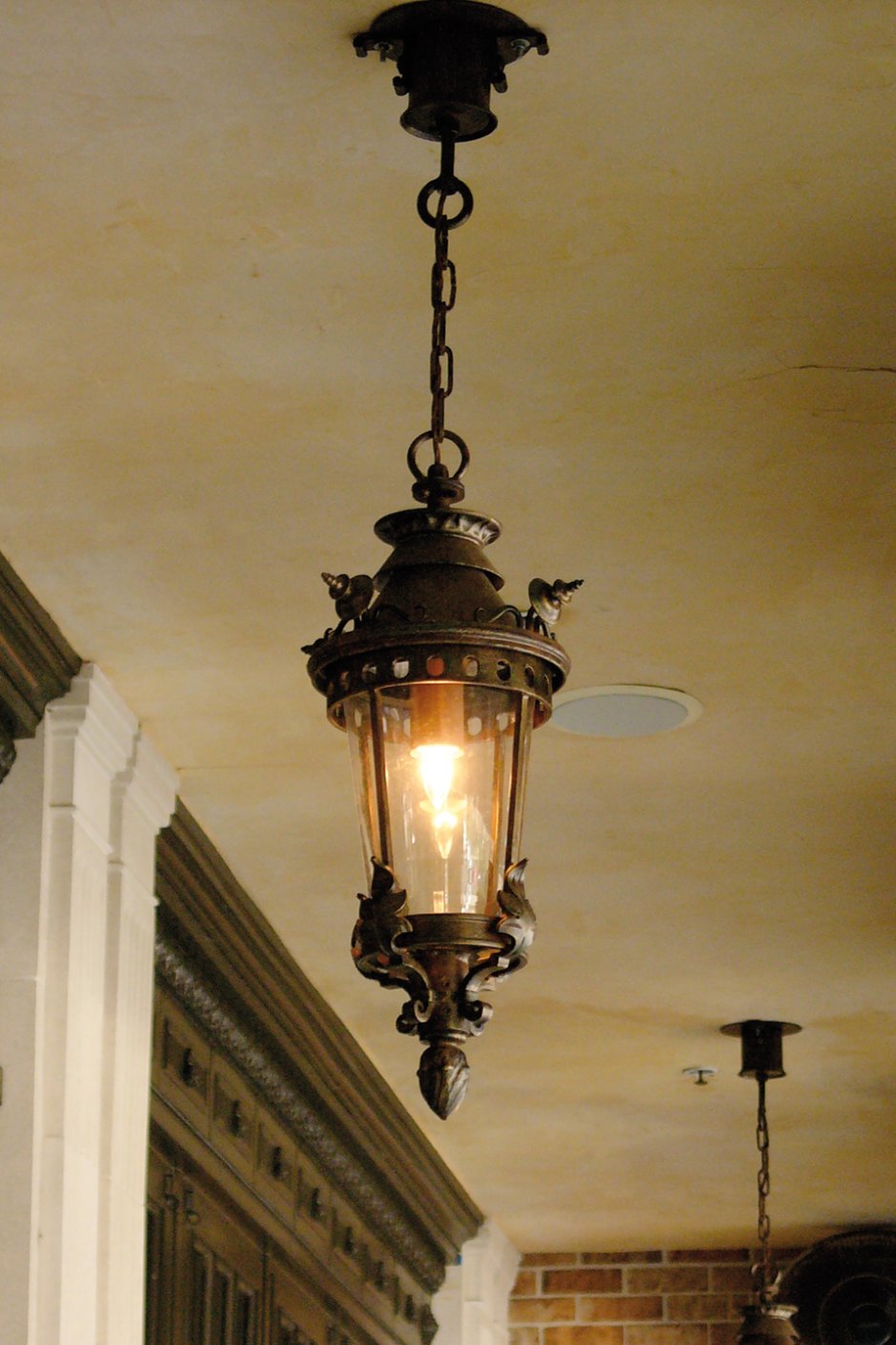 Фонарь светильник кехерланд