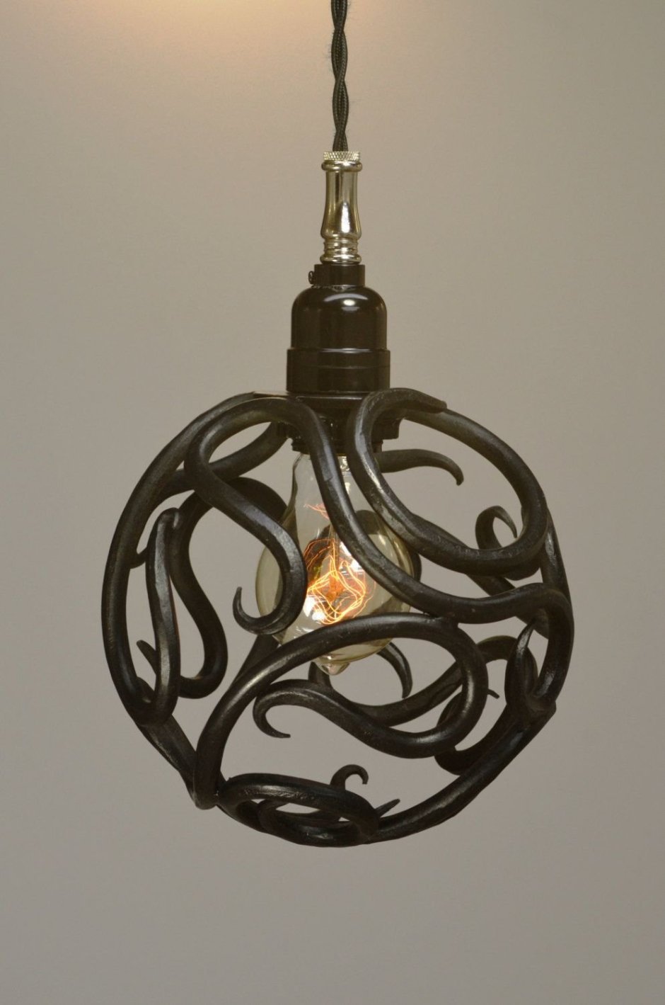 Люстра из кованного металла