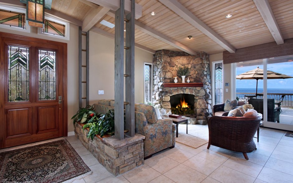 Каминная зона в загородном доме