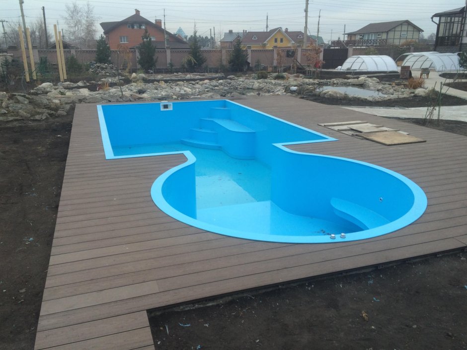 Бассейн из пластика