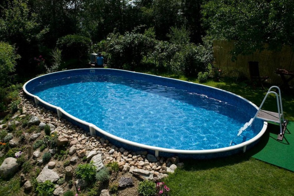 Azuro 407dl (9.1 × 4.6 × 1.2 м)