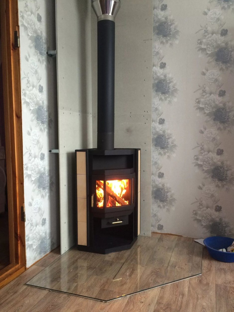 Печь-камин "Нева угловая Призматик"