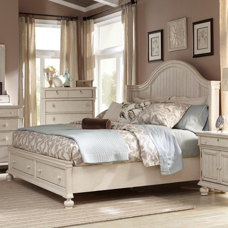 Спальни из слоновой кости