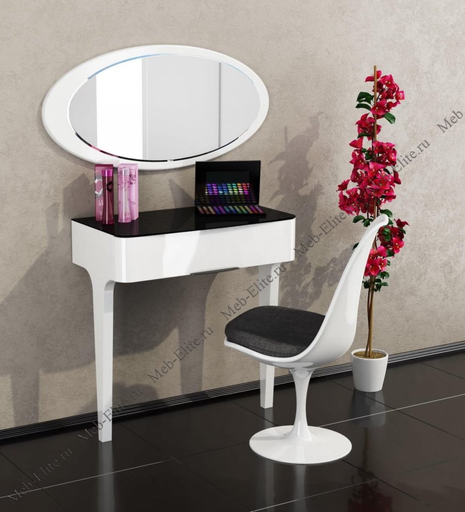 Стол туалетный Верона
