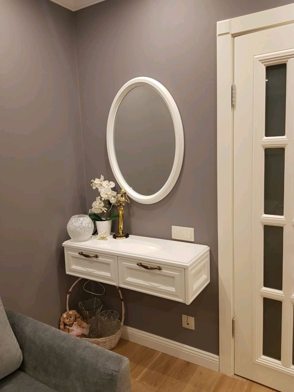 Подвесной туалетный столик с зеркалом