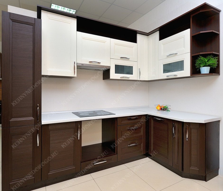 Кухонный гарнитур коричневый