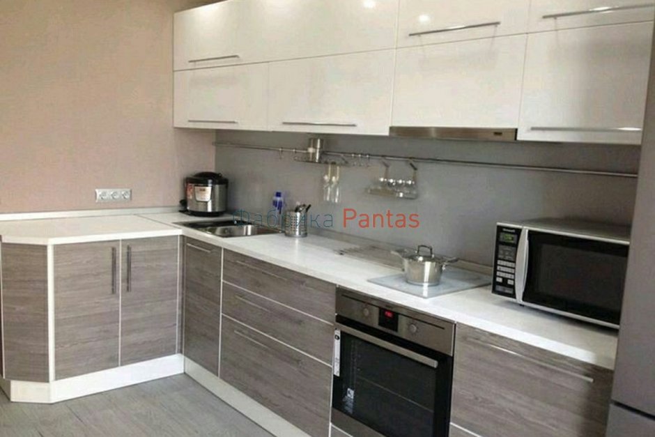 Кухонный гарнитур серый с белым