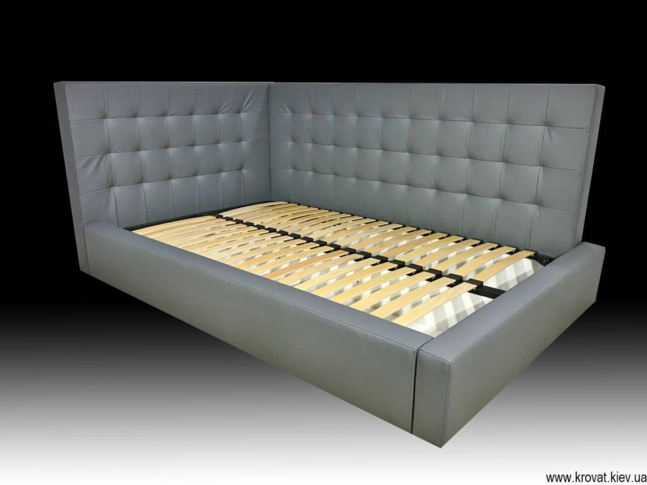 Мягкая полуторная кровать