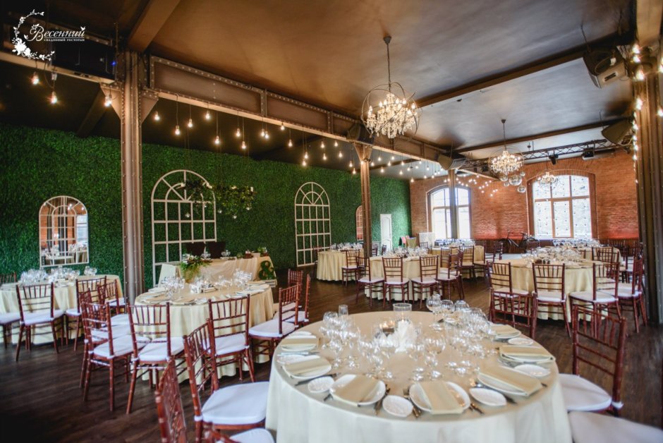 Набережная Обводного канала 199 , ресторан "весенний"