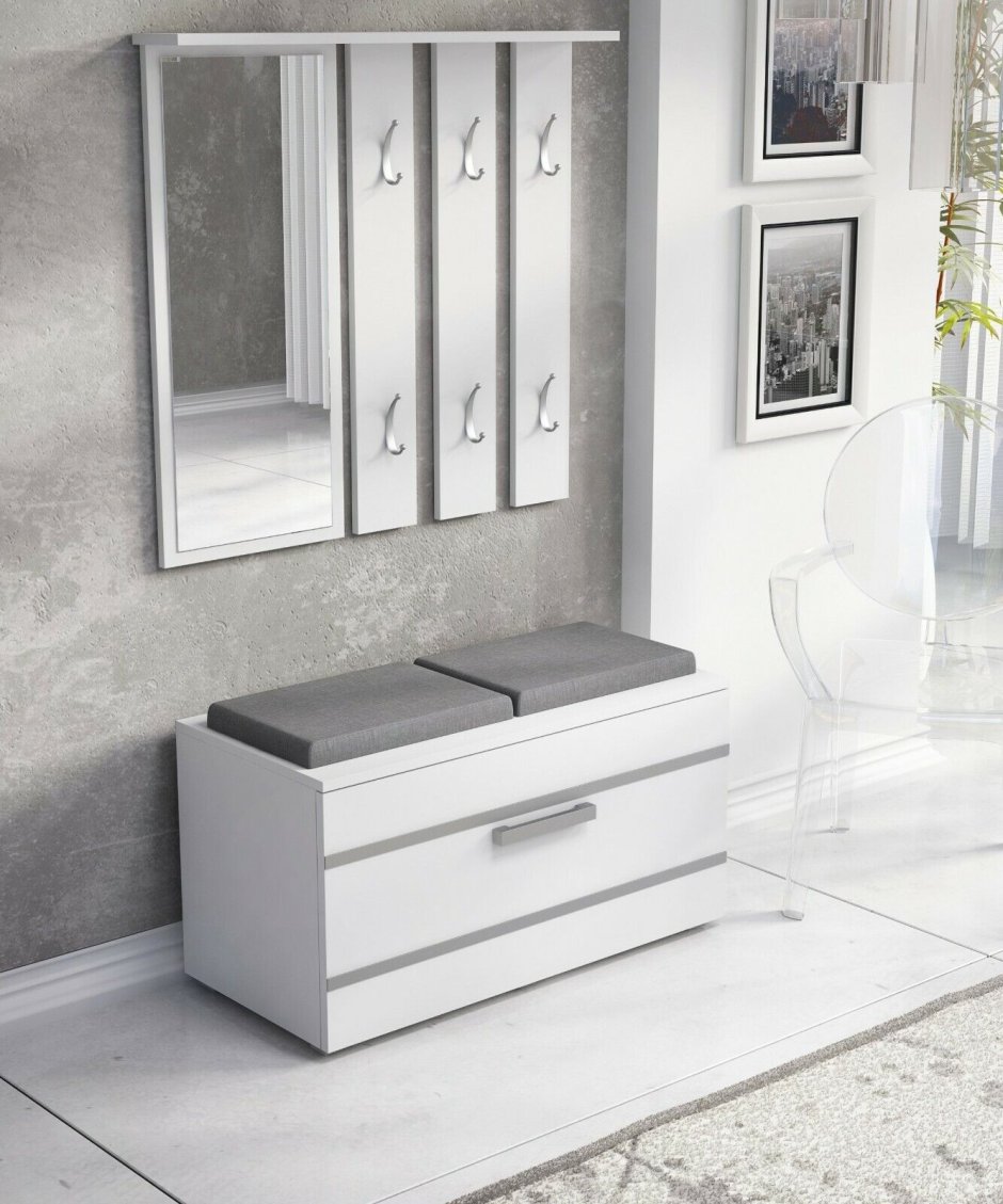 Белая мебель в прихожую