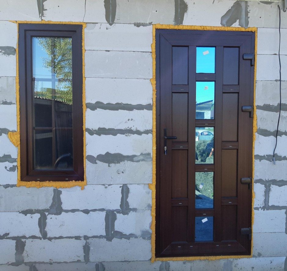 Входные двери ПВХ VEKA