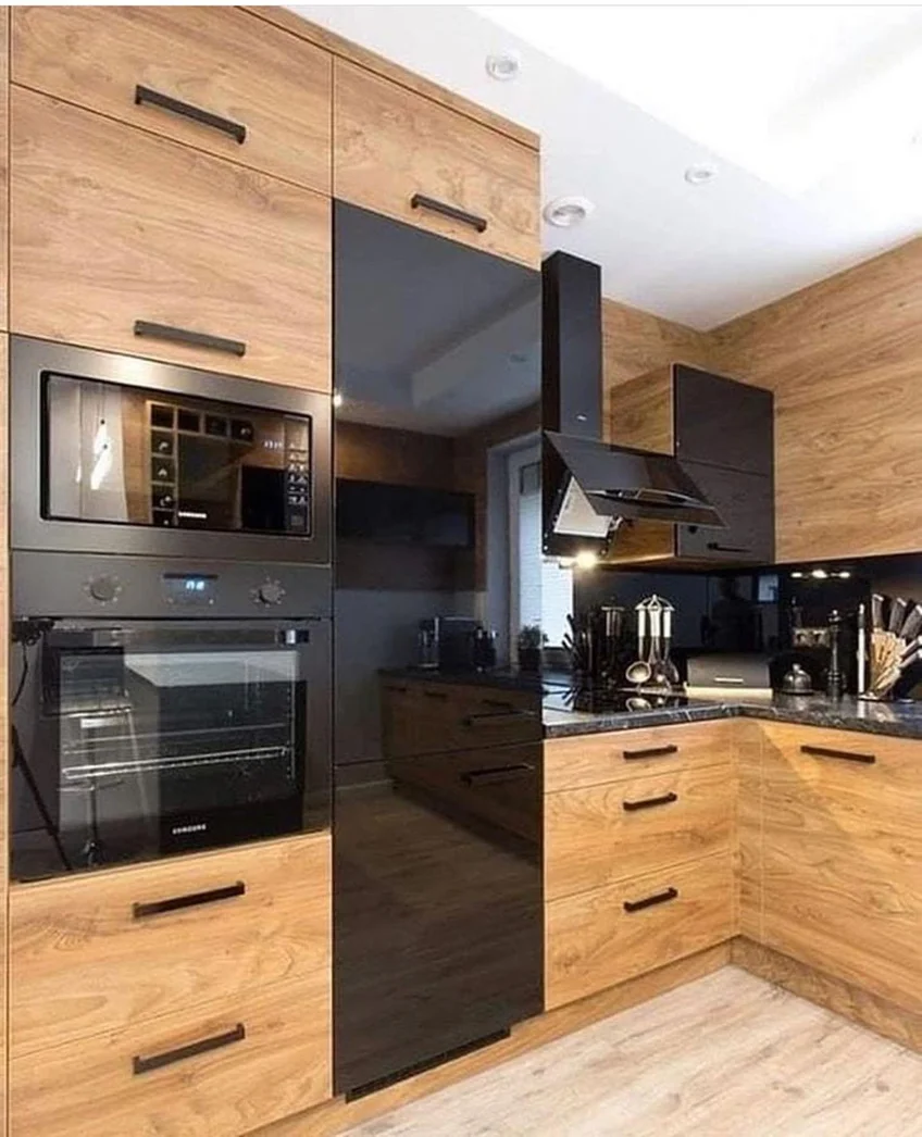 Кухня под дерево