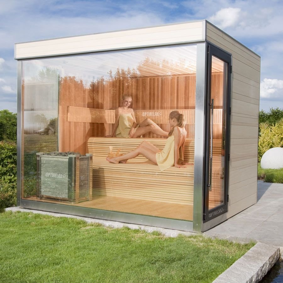 Баня со стеклянной стеной