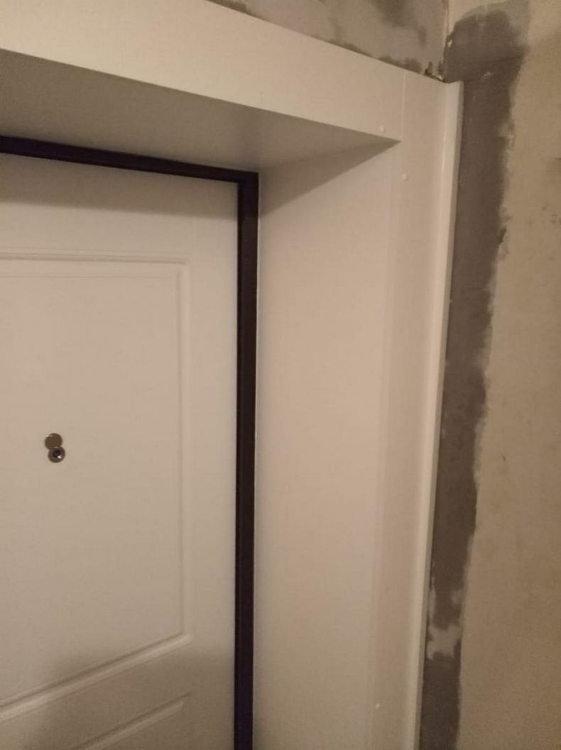 Добор телескопический RAL 9003