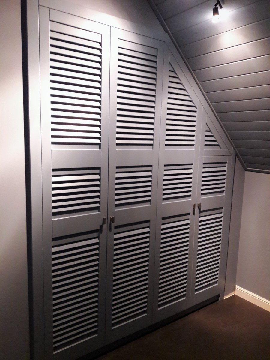 Rehouz жалюзийные двери