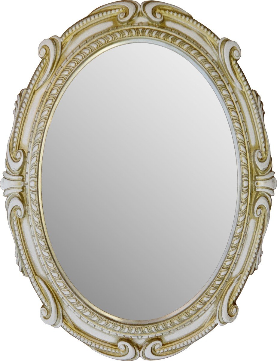 Зеркало в белой рамке