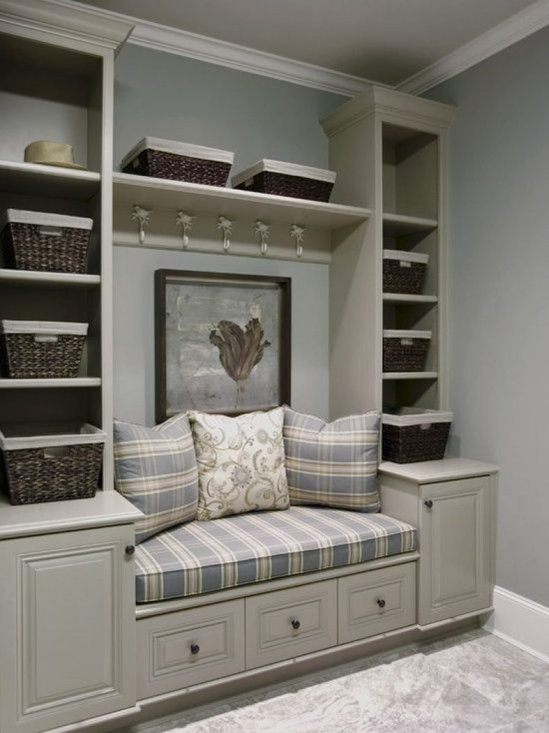 Шкаф в прихожую с диванчиком