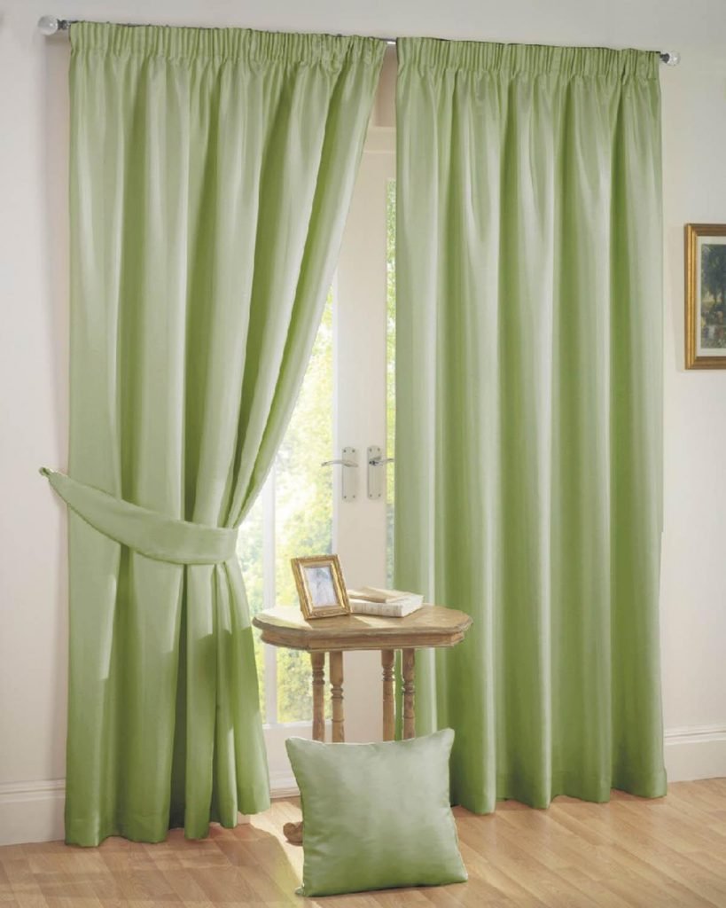Зеленые шторы