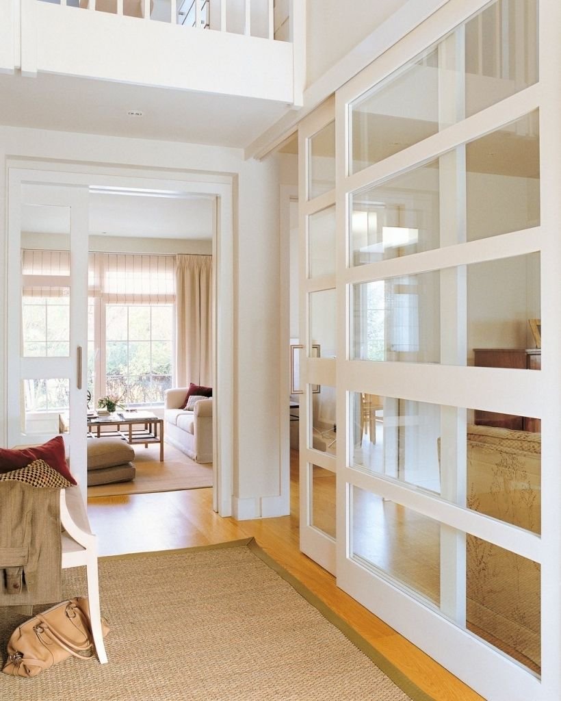 Окно между комнатами