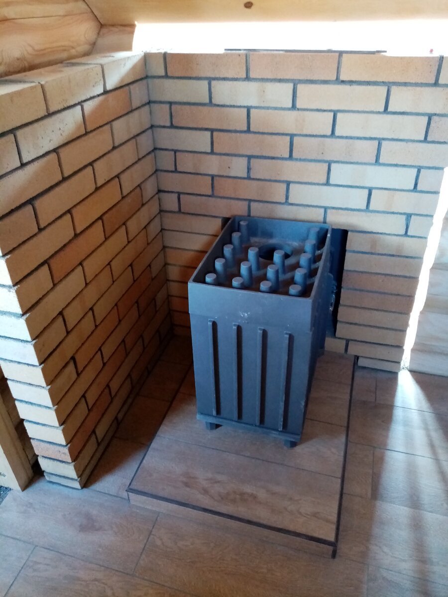 Печь Гефест обложенная кирпичом