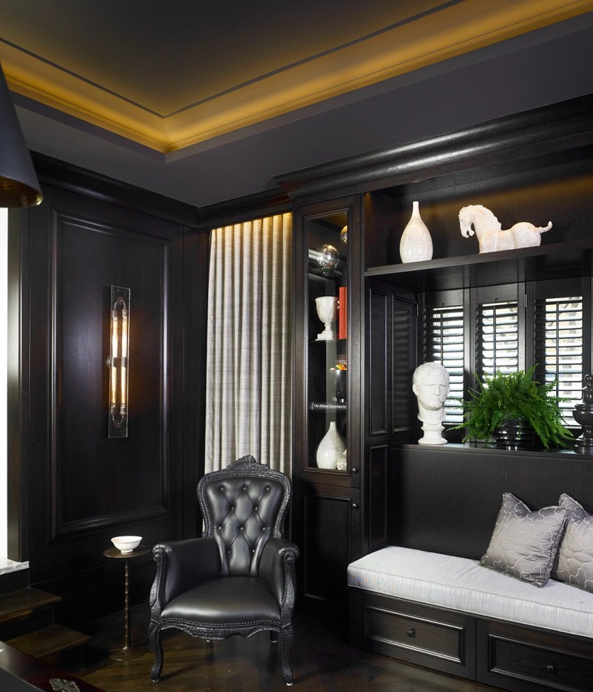 Черный натяжной потолок в интерьере