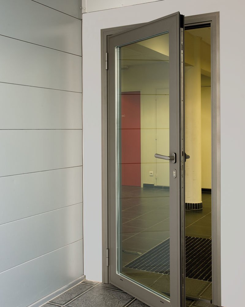 Алютех с48 двери