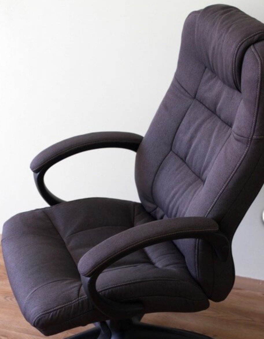 Обтяжка компьютерного кресла