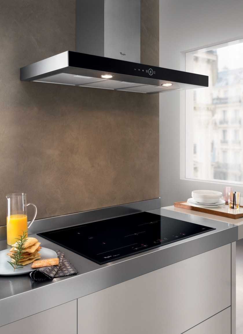 Каминная вытяжка Whirlpool AKR 759 IX