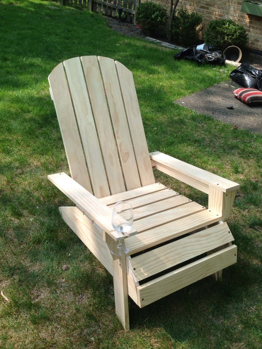 Самодельное кресло из дерева