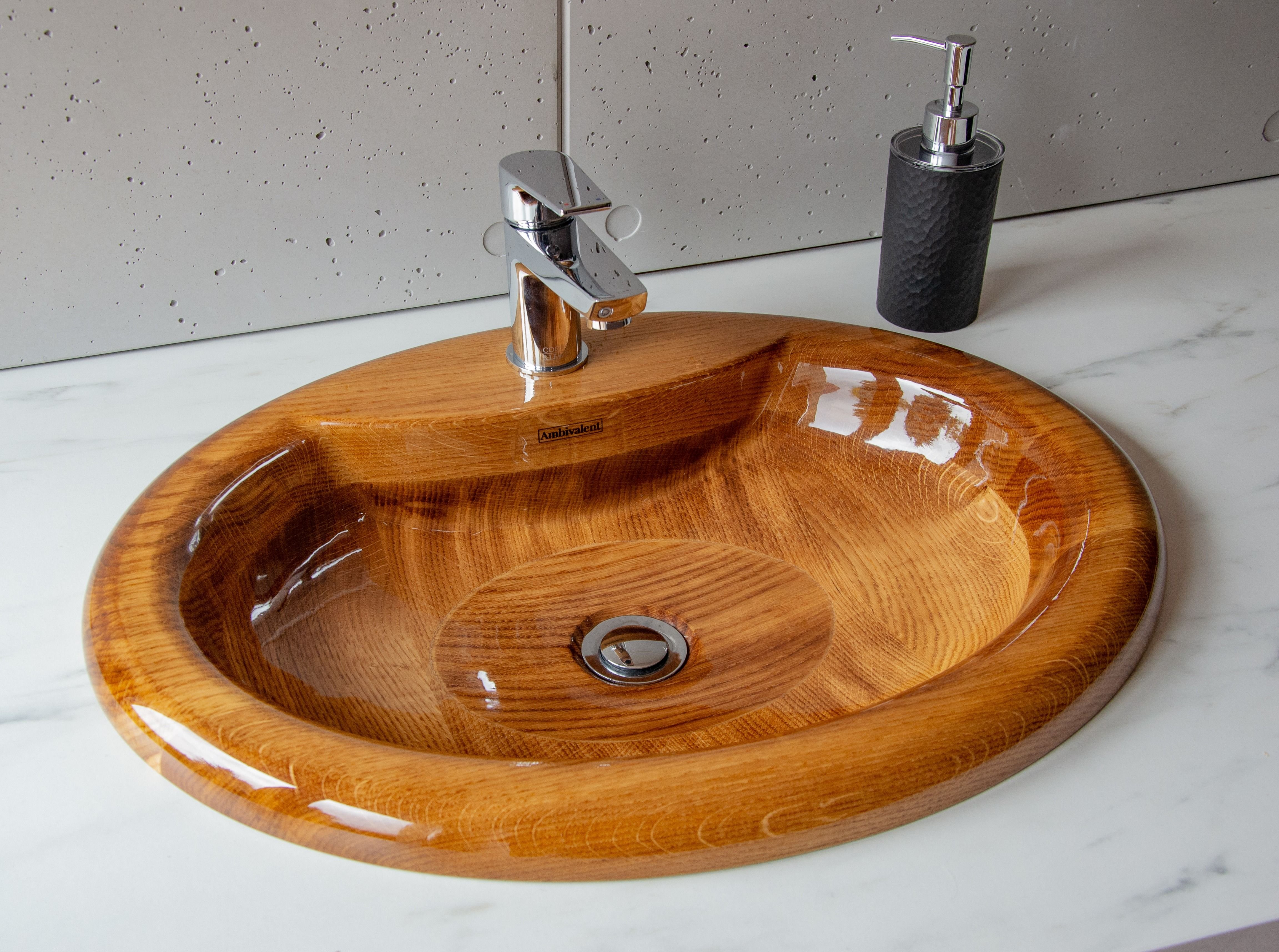 Раковина из дерева в ванную. Деревянная раковина. Умывальник из дерева. Деревянная раковина для ванной. Мойка из дерева.
