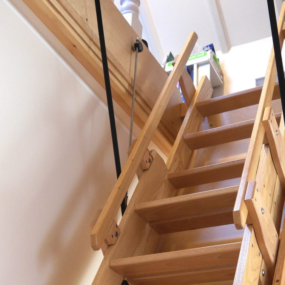 Лестница на чердак