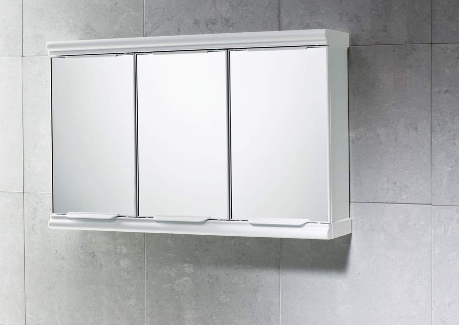 Пластиковый шкафчик для ванной комнаты навесной