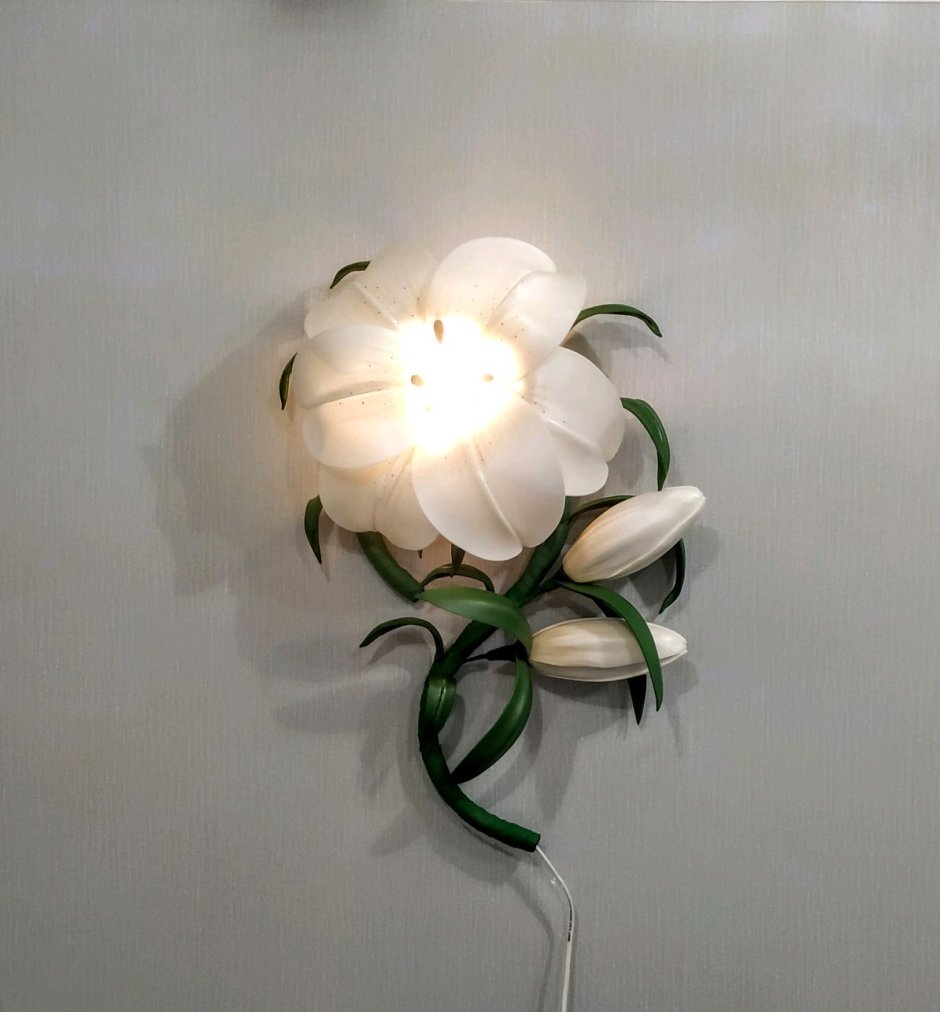 Бра лилии из изолона