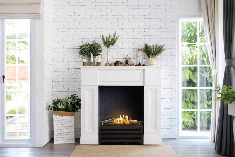 Декоративный камин в интерьере