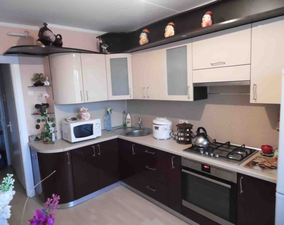 Угловые кухни