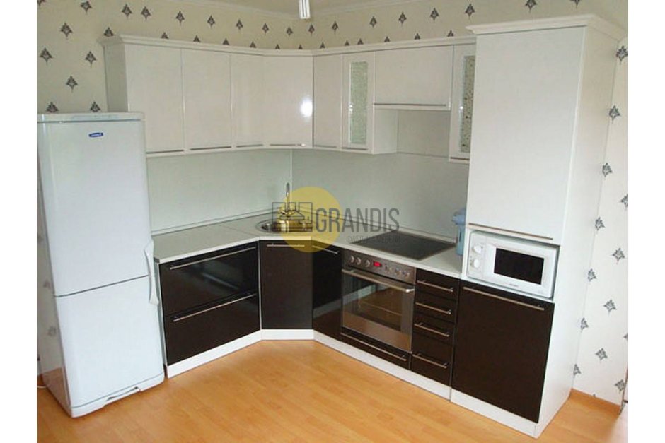 Встроенная кухня угловая