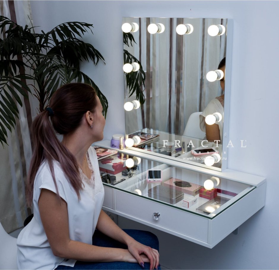 Подвесной ящик гримерный с подсветкой 1100*340*2000