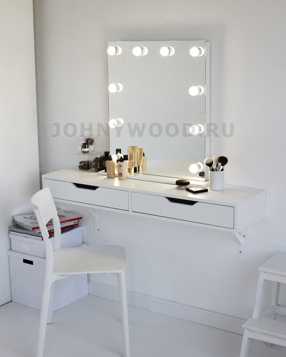 Гримерное Бриджит (12 ламп)