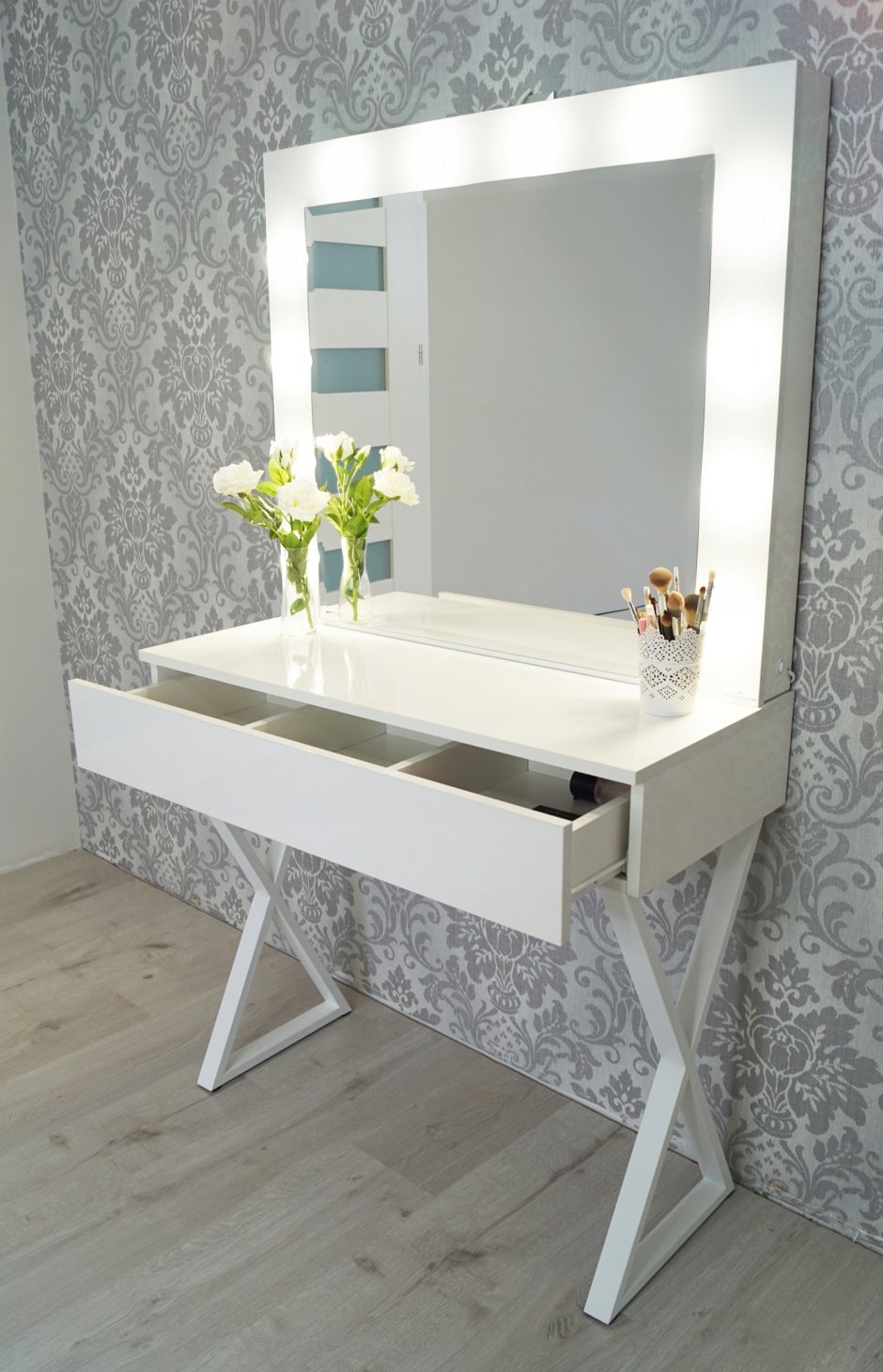 Консольный стол икеа с зеркалом