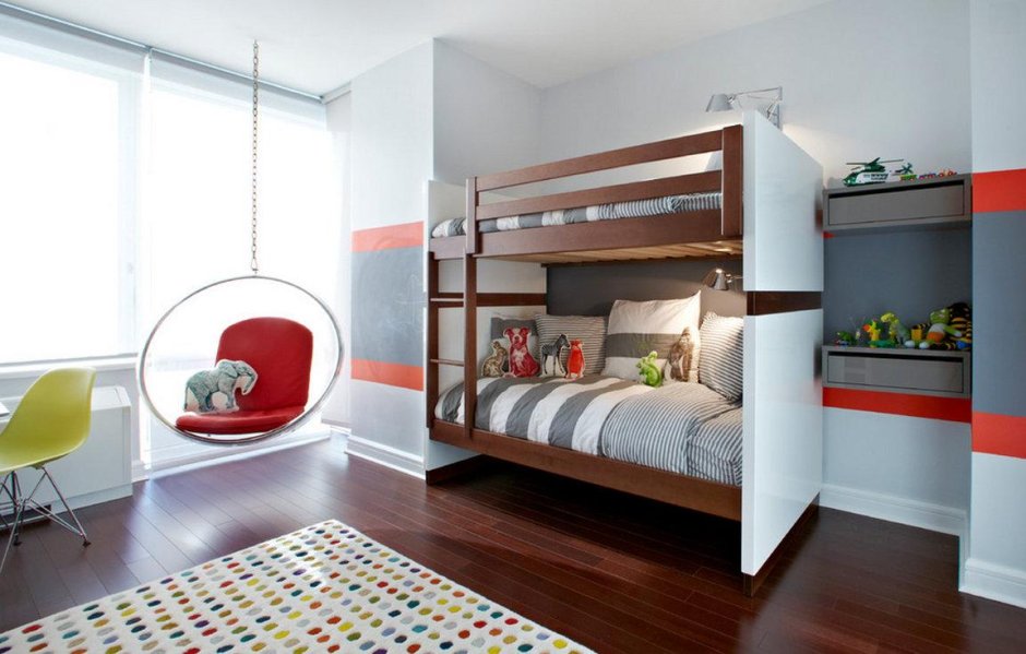 Спальня с двухъярусной кроватью