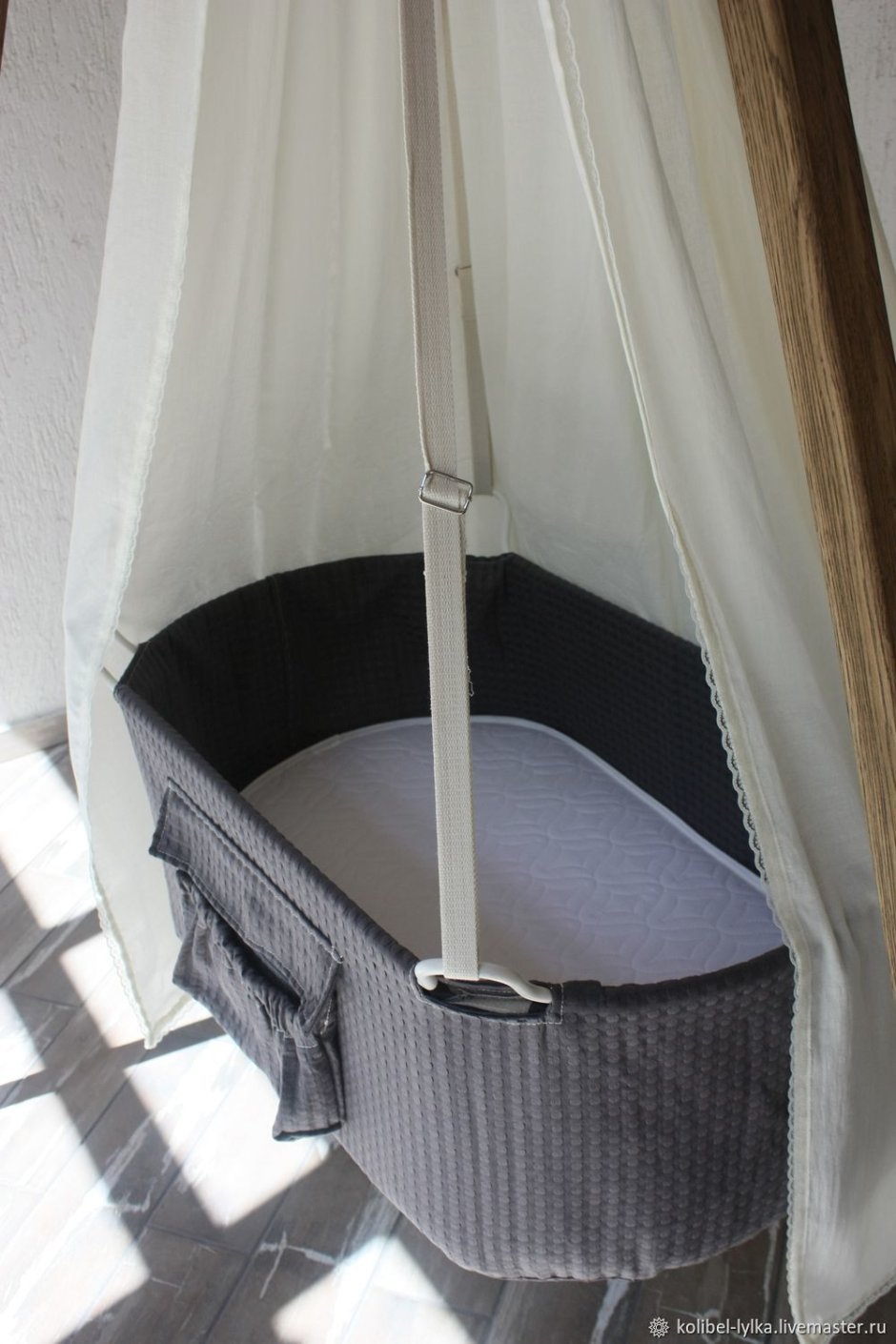 Scott Morrison колыбель люлька